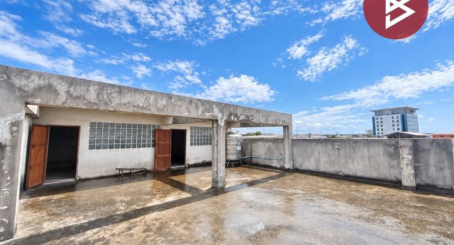 Local comercial en venta de 1 habitaciones en Bang Khun Thian, Bangkok