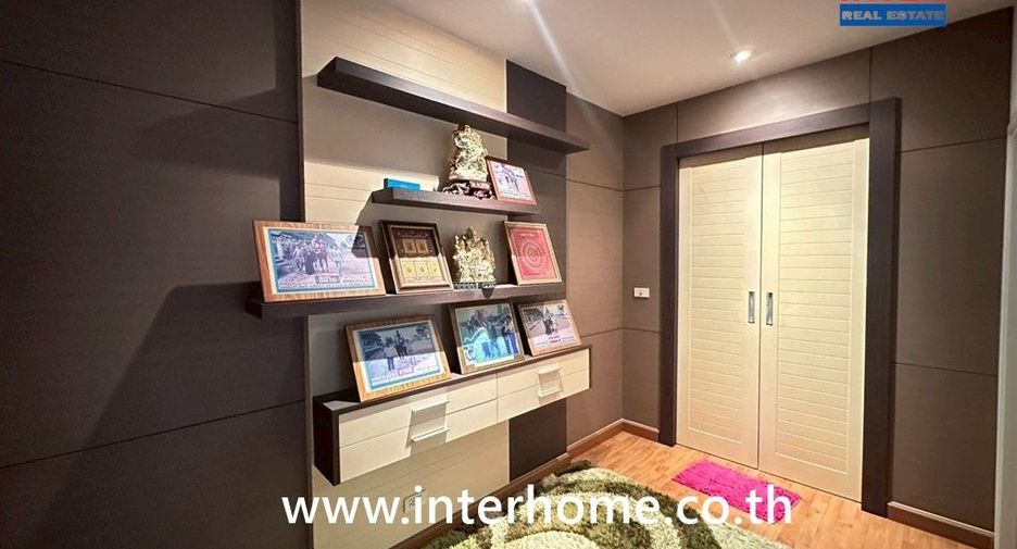 For sale 3 bedrooms house in Bang Phli, Samut Prakan