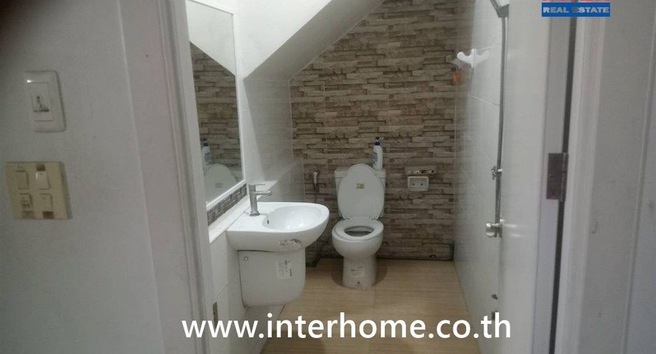 For sale 4 bedrooms retail Space in Pak Thong Chai, Nakhon Ratchasima
