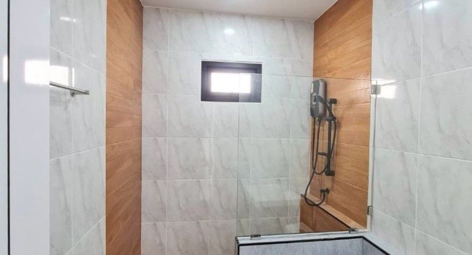 Продажа 2 спальни дом в Ban Fang, Кхонкен