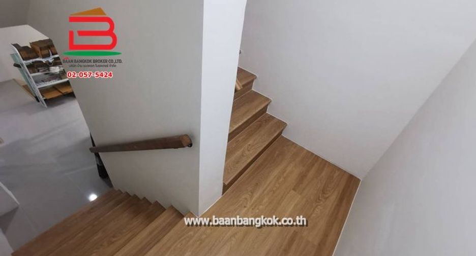 For sale 3 ベッドルーム retail Space in Bang Khae, Bangkok