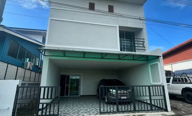 Casa en venta de 3 habitaciones en San Sai, Chiang Mai