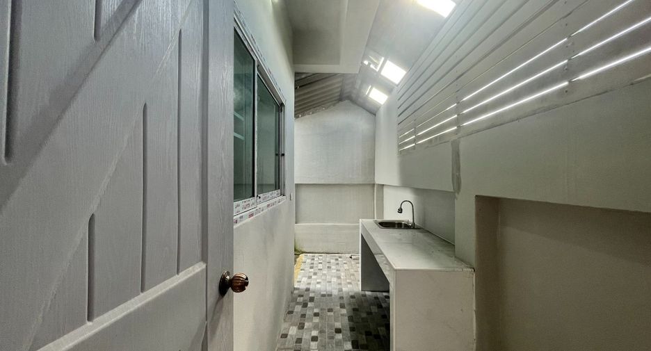 Casa en venta de 3 habitaciones en San Sai, Chiang Mai