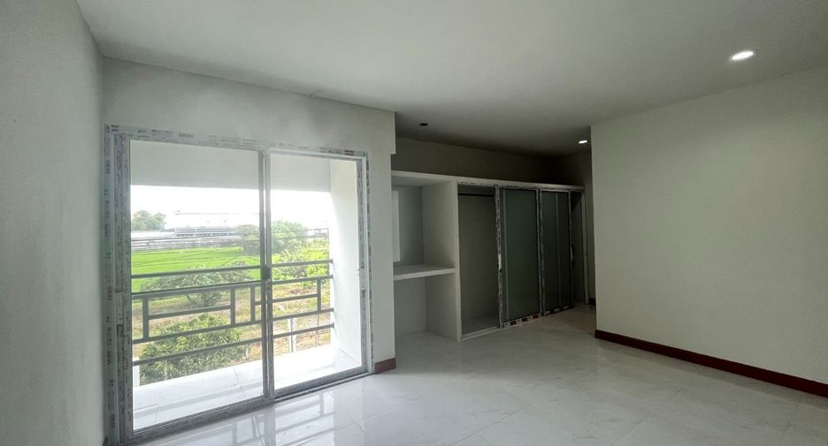 Casa en venta de 3 habitaciones en San Sai, Chiang Mai