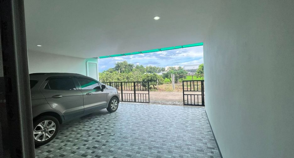 Casa en venta de 3 habitaciones en San Sai, Chiang Mai