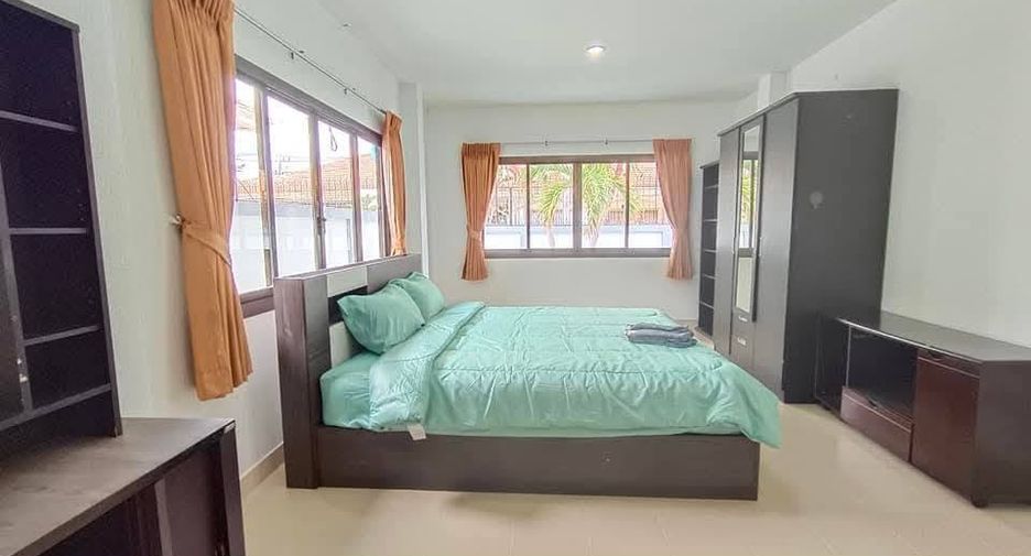 For rent 3 bedrooms villa in Jomtien, Pattaya