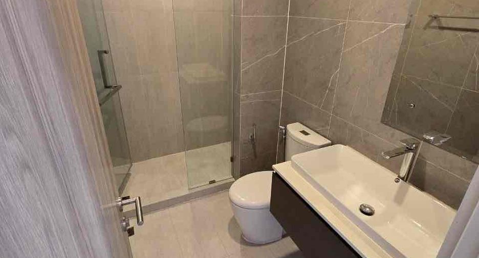 For rent 4 bedrooms house in Lat Krabang, Bangkok