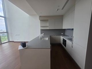 Продажа 2 спальни кондо в Банг Рак, Бангкок