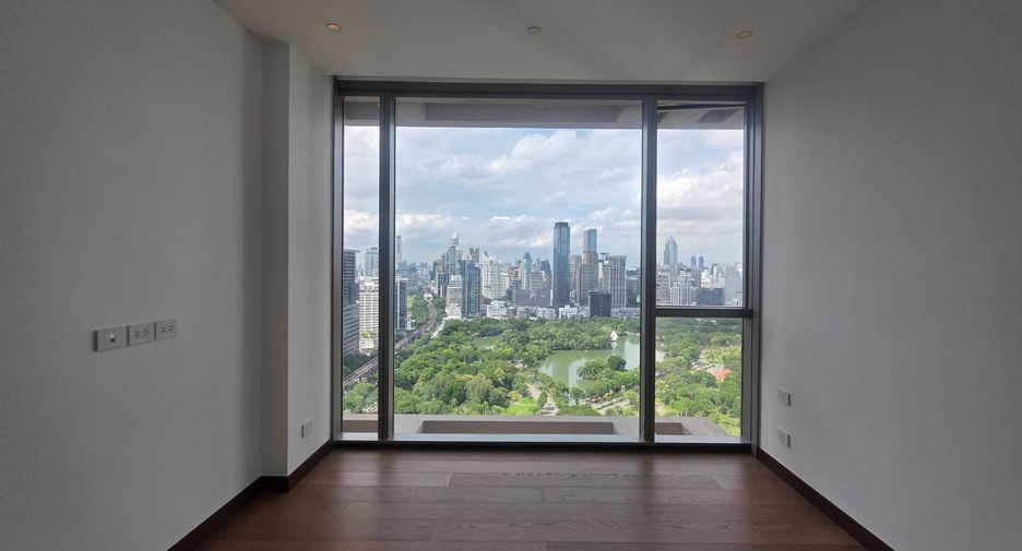 For sale 2 bedrooms condo in Bang Rak, Bangkok
