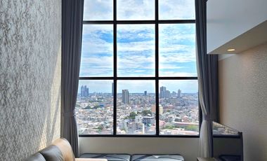 À vendre 2 chambres condo à Sathon, Bangkok