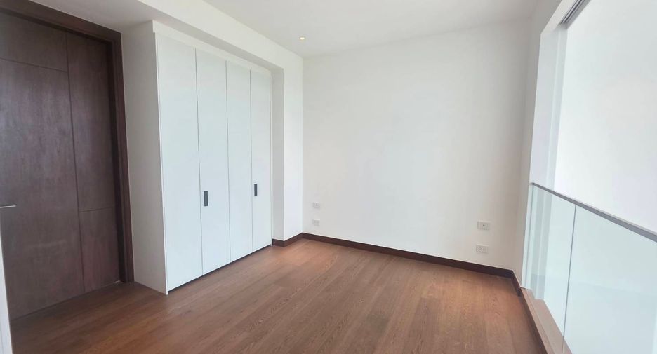 For sale 1 bed condo in Bang Rak, Bangkok