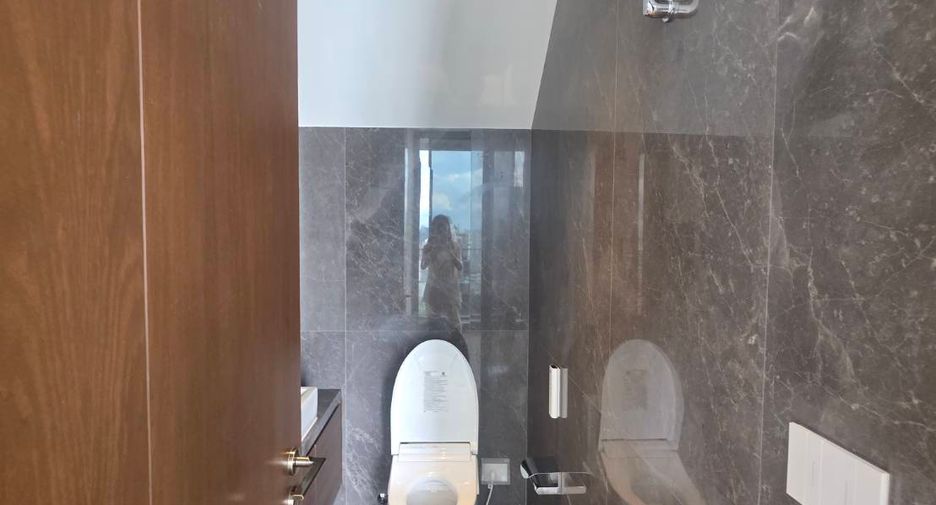 For sale 1 bed condo in Bang Rak, Bangkok