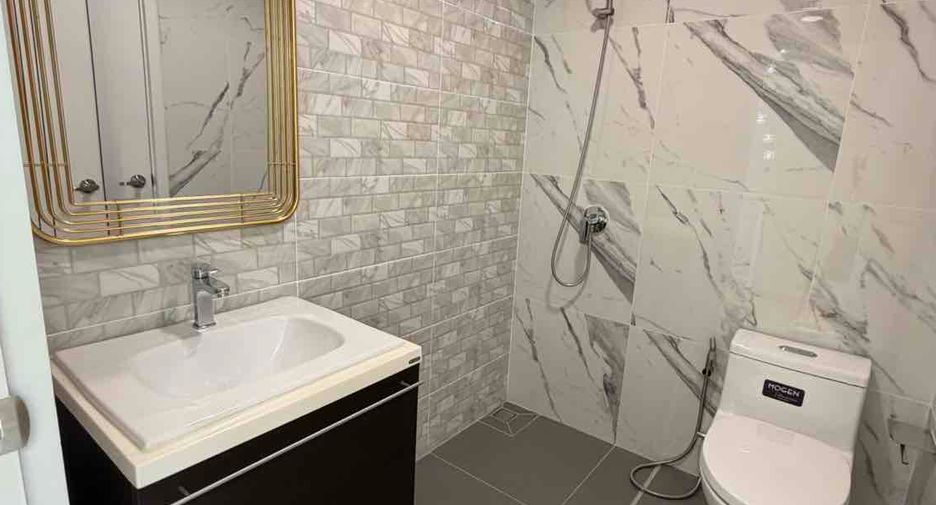 For rent 3 ベッドルーム townhouse in Suan Luang, Bangkok