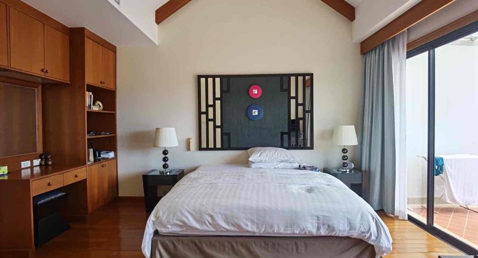 For sale 3 bedrooms townhouse in Thalang, Phuket