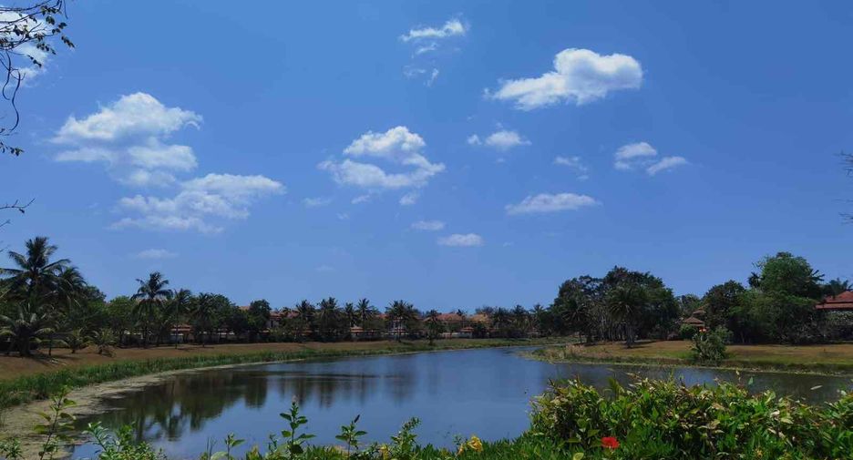 For sale 3 bedrooms townhouse in Thalang, Phuket