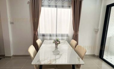 For sale 3 bedrooms townhouse in Nong Chok, Bangkok
