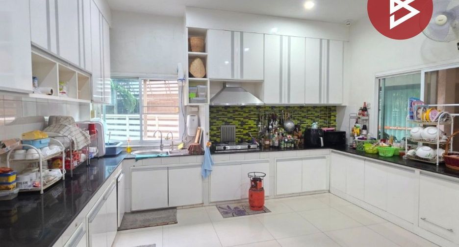 出售 6 卧室 独立屋 在 Mueang Roi Et, Roi Et