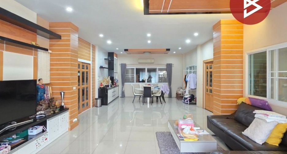 出售 6 卧室 独立屋 在 Mueang Roi Et, Roi Et