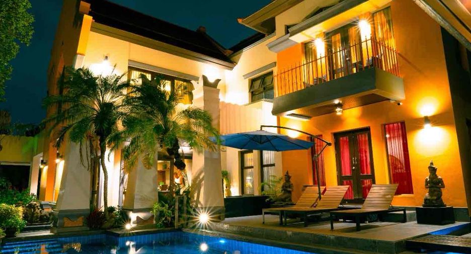 Villa en alquiler de 5 habitaciones en Bang Lamung, Chonburi