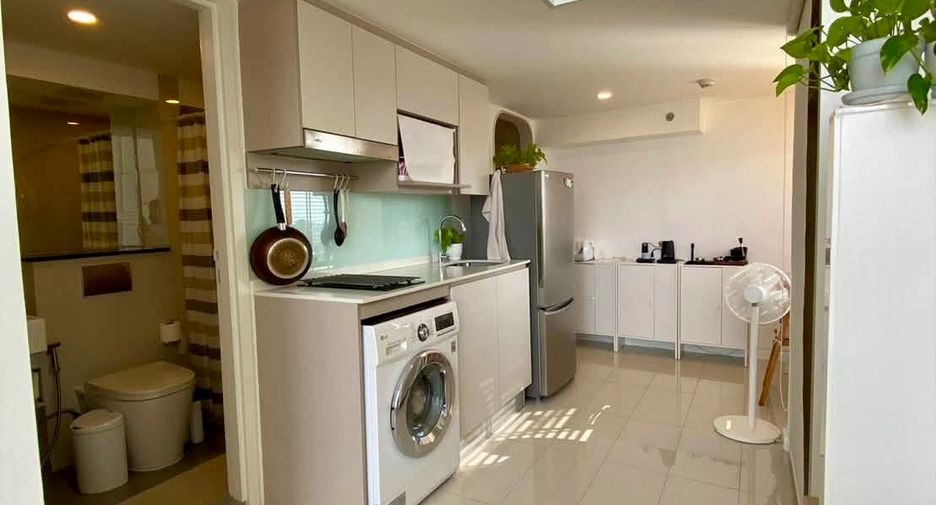 Condo en alquiler de 2 habitaciones en Sathon, Bangkok