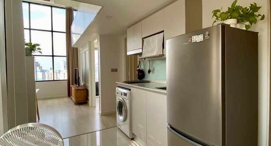 Condo en alquiler de 2 habitaciones en Sathon, Bangkok