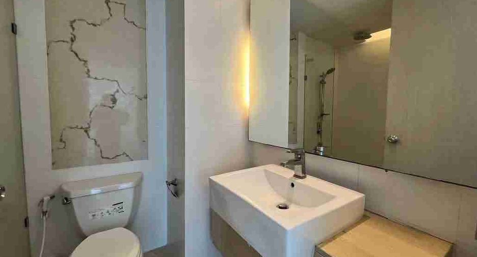 For sale 2 bedrooms condo in Jomtien, Pattaya