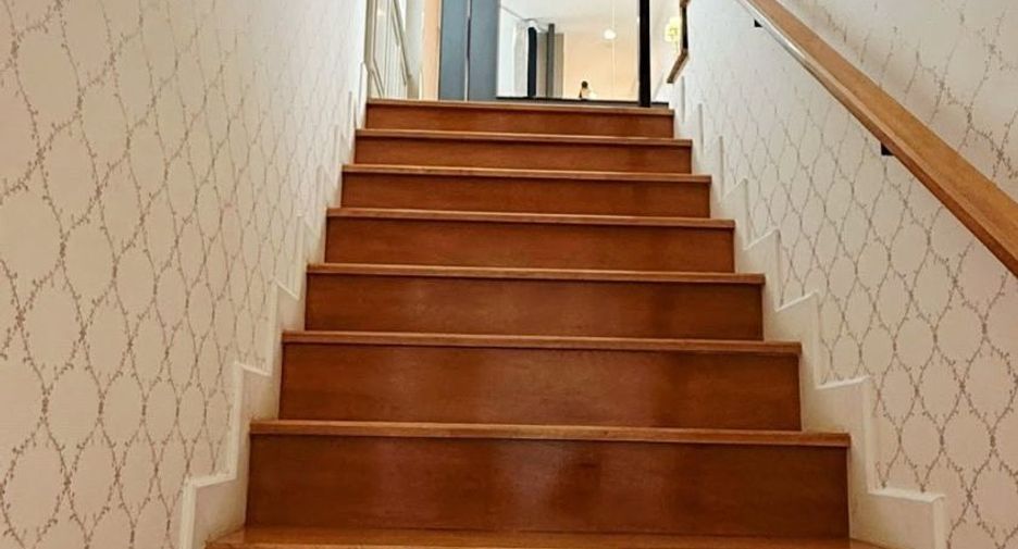 À vendre 4 chambres maison à Mueang Chiang Mai, Chiang Mai