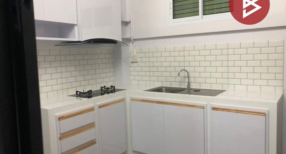 À vendre 3 chambres local commercial à Mueang Nakhon Si Thammarat, Nakhon Si Thammarat