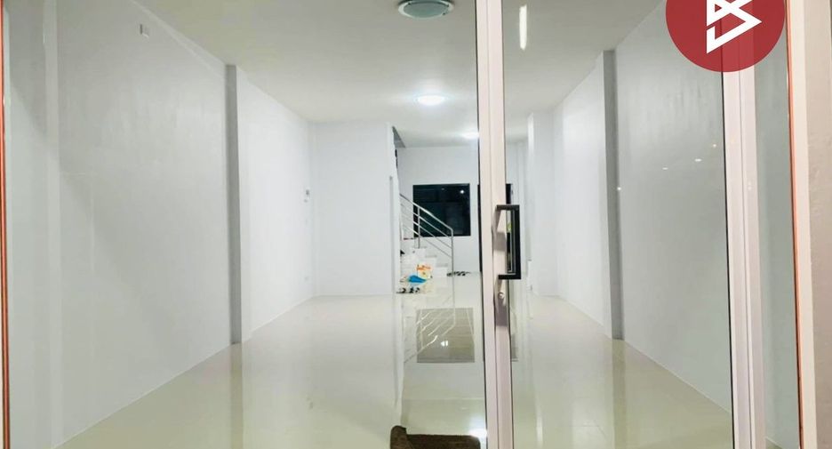 À vendre 3 chambres local commercial à Mueang Nakhon Si Thammarat, Nakhon Si Thammarat