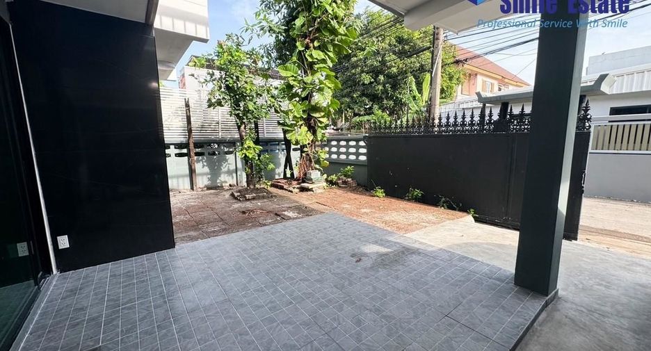 出租 5 卧室 独立屋 在 Chatuchak, 曼谷