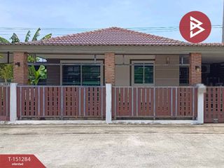 For sale 2 ベッドルーム house in Bang Pakong, Chachoengsao