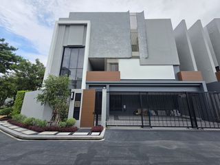 For rent そして for sale 4 ベッドルーム house in Bang Kapi, Bangkok