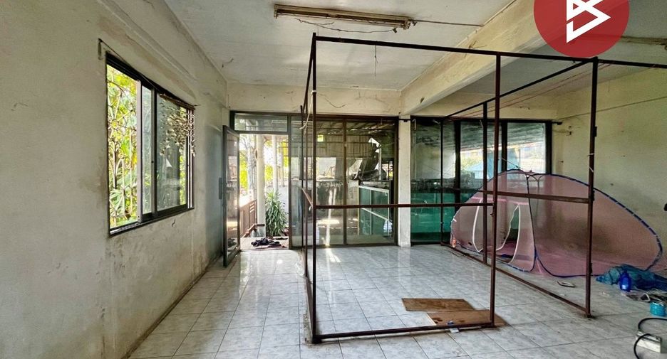 Casa en venta de 3 habitaciones en Krathum Baen, Samut Sakhon