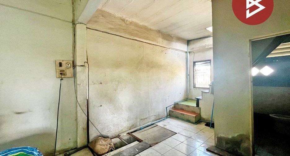 Casa en venta de 3 habitaciones en Krathum Baen, Samut Sakhon