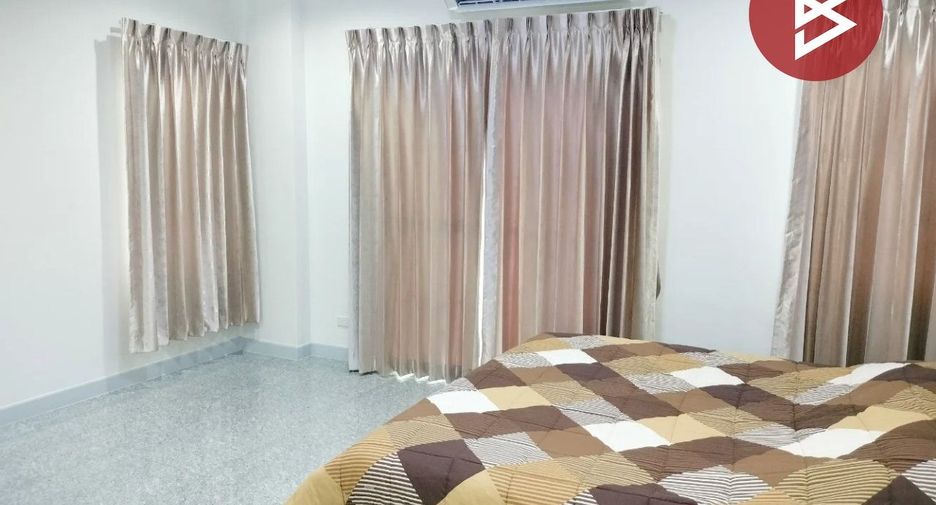 À vendre 3 chambres maison à Mueang Chachoengsao, Chachoengsao