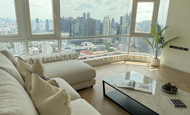 For sale 4 bedrooms condo in Watthana, Bangkok