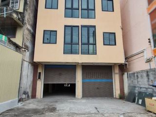 出租 5 卧室 商业空间 在 Mueang Chon Buri, Chon Buri