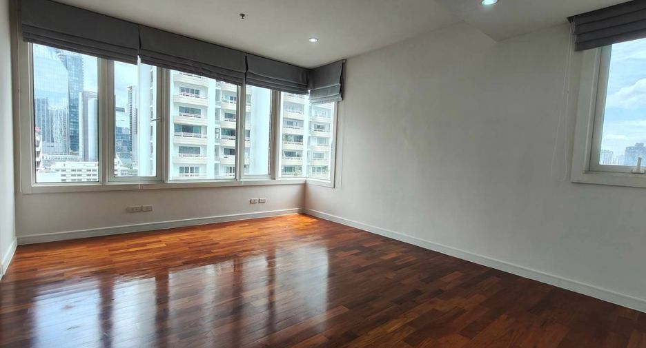 Wohnung zur Miete mit 2 Zimmer in Khlong Toei, Bangkok