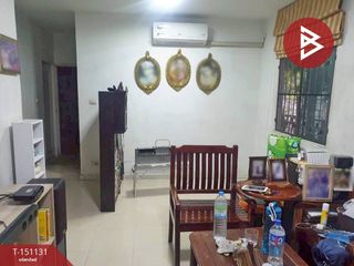 出售 4 卧室 联排别墅 在 Khlong Sam Wa, 曼谷
