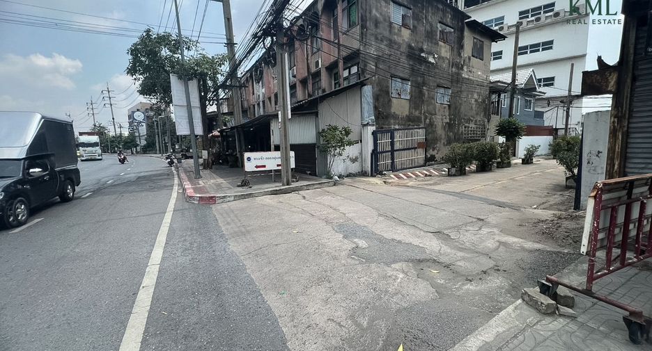 出售 土地 在 Phra Pradaeng, Samut Prakan