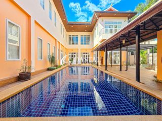 For sale 5 bedrooms house in Bang Lamung, Chonburi