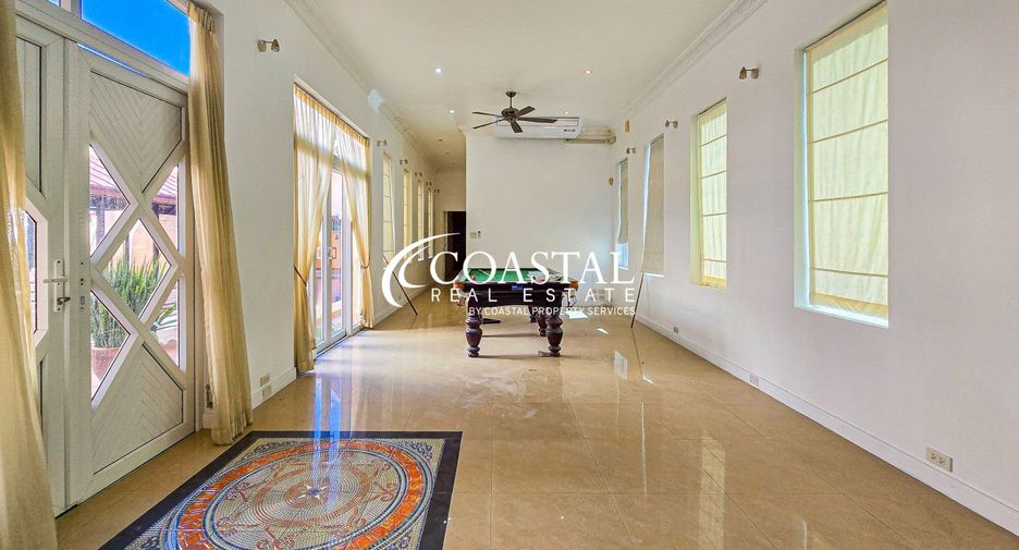For sale 5 bedrooms house in Bang Lamung, Chonburi
