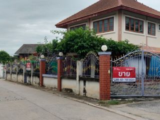 Haus zum Kauf mit 4 Zimmer in Mueang Phitsanulok, Phitsanulok