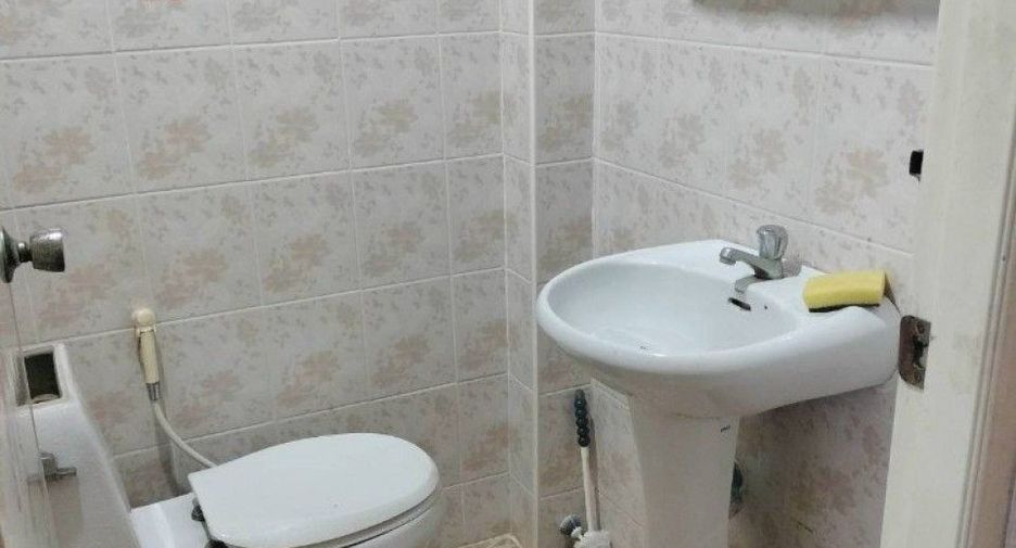 Haus zum Kauf mit 4 Zimmer in Mueang Phitsanulok, Phitsanulok