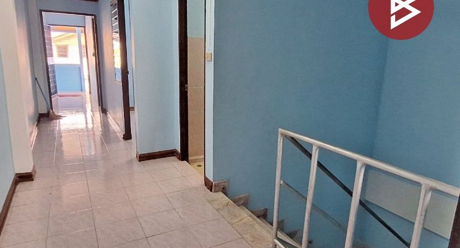 Продажа 2 спальни таунхаус в Mueang Nakhon Si Thammarat, Nakhon Si Thammarat