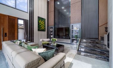 For sale 6 ベッドルーム villa in Bang Lamung, Chonburi