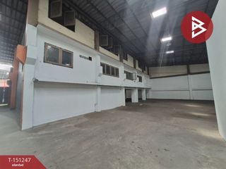 Local comercial en alquiler de 2 habitaciones en Mueang Chon Buri, Chonburi