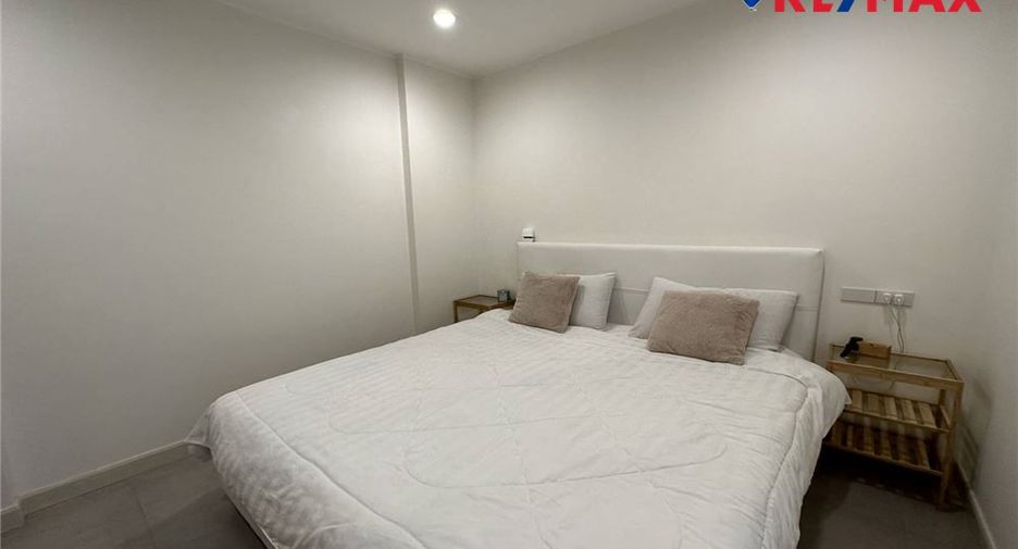For sale 2 bedrooms condo in Na Jomtien, Pattaya
