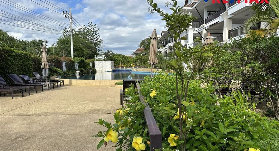 For sale 2 bedrooms condo in Na Jomtien, Pattaya