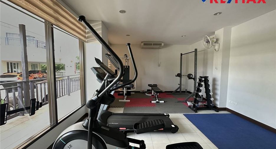 For sale 2 bedrooms condo in Na Jomtien, Pattaya